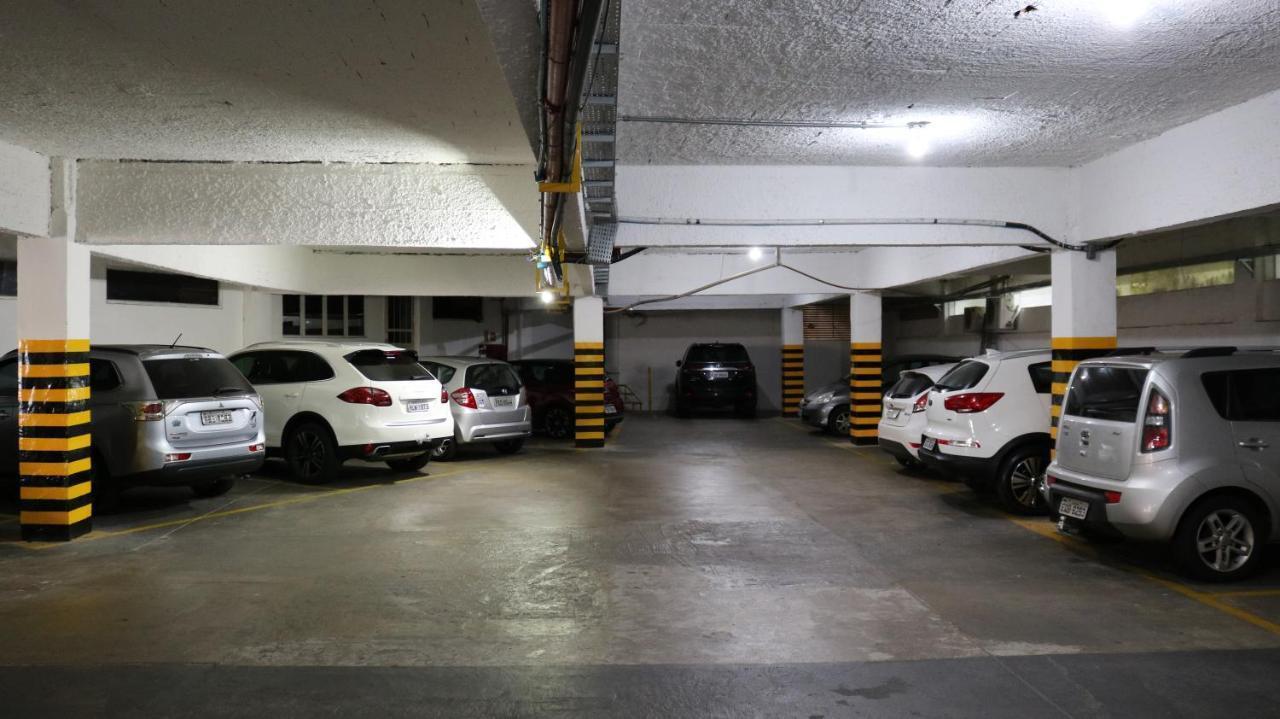 בוטוקאטו Riellis Center Hotel מראה חיצוני תמונה