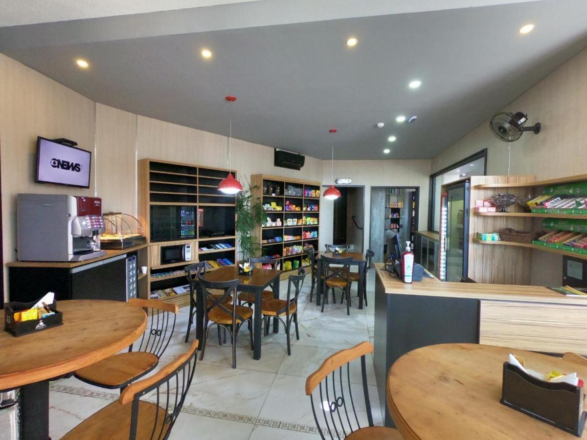 בוטוקאטו Riellis Center Hotel מראה חיצוני תמונה