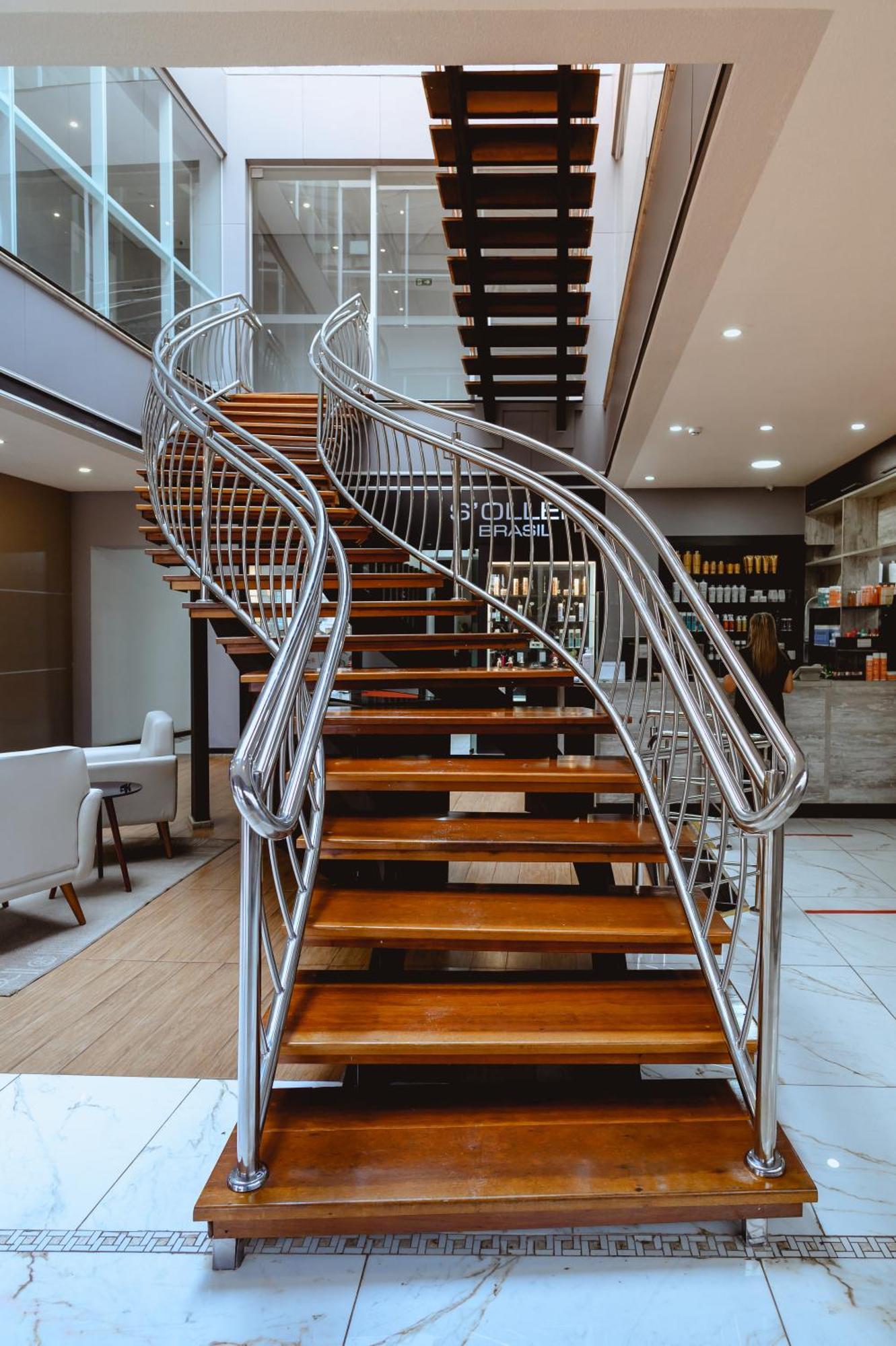 בוטוקאטו Riellis Center Hotel מראה חיצוני תמונה