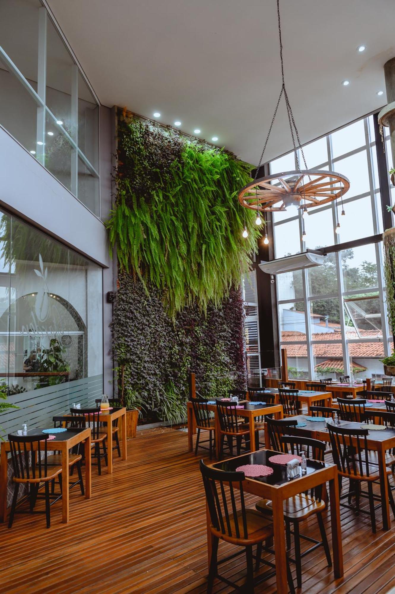 בוטוקאטו Riellis Center Hotel מראה חיצוני תמונה